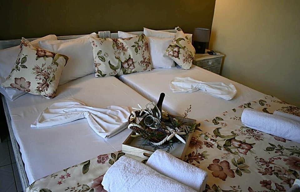 Foteini Rooms Skala Sotiros Exterior photo
